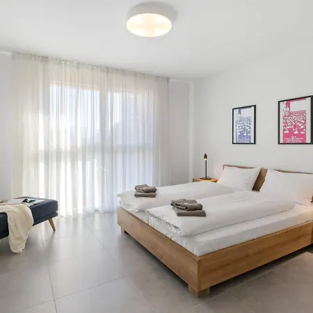 Апартаменты Loctowers A3-3-3 By Interhome