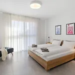 Apartment Loctowers A3-3-3 By Interhome